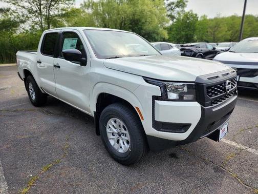 2025 Nissan Frontier S