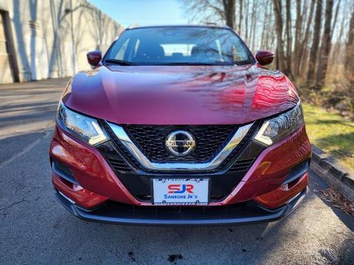 2020 Nissan Rogue Sport SV