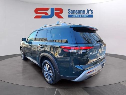 Obsidian Green 2024 Nissan Pathfinder SL