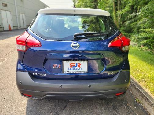 2020 Nissan Kicks SV