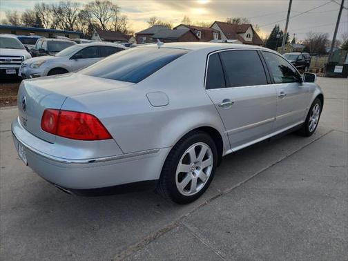 Papillon Silver Heliochrome 2004 Volkswagen Phaeton V8