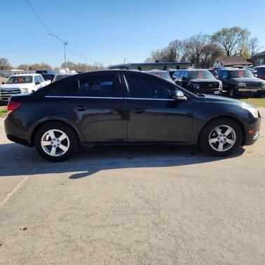 Black Granite Metallic 2013 Chevrolet Cruze 1LT