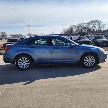 2011 Chrysler 200 Touring