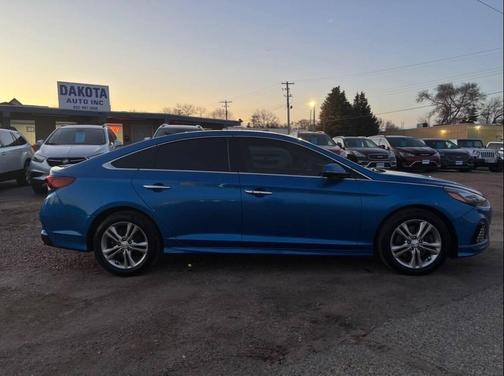 2018 Hyundai SONATA Limited