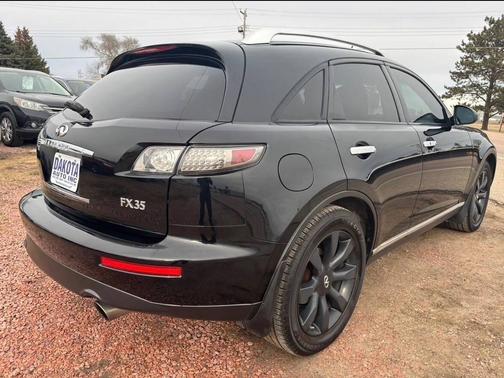 2006 INFINITI FX35 Base