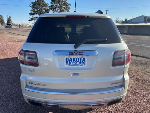 2014 GMC Acadia Denali