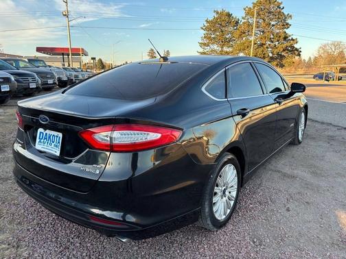 2015 Ford Fusion Hybrid SE