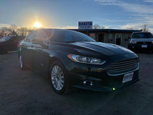 2015 Ford Fusion Hybrid SE