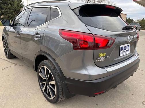 2019 Nissan Rogue Sport SL