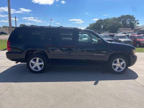 2014 Chevrolet Suburban 1500 LT