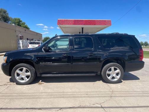 2014 Chevrolet Suburban 1500 LT