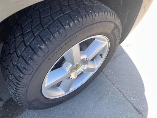 2014 Chevrolet Suburban 1500 LT