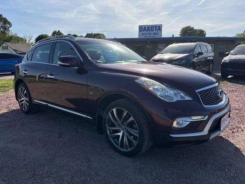Midnight Garnet 2016 INFINITI QX50 Base