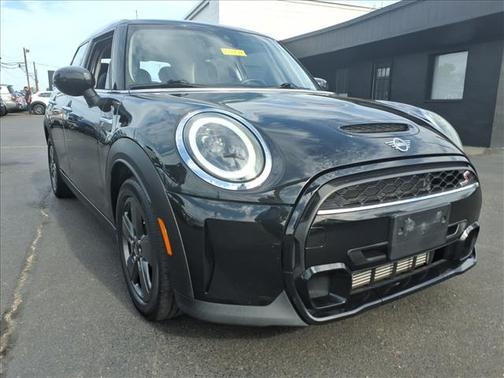 2022 MINI Hardtop Cooper S