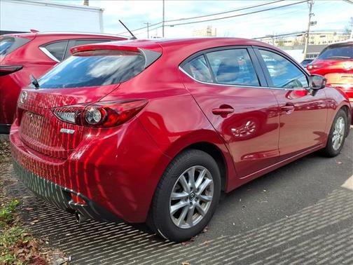 2016 Mazda Mazda3 i Touring
