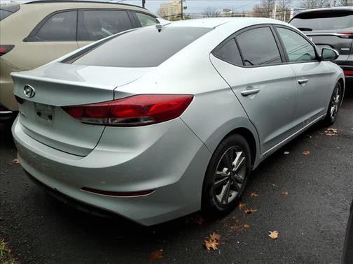 2017 Hyundai ELANTRA Value Edition