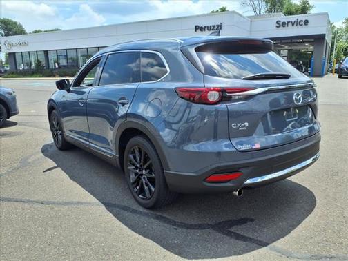 2022 Mazda CX-9 Carbon Edition