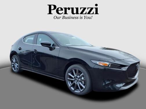 2025 Mazda Mazda3 FWD w/Preferred Package