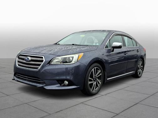 Carbide Gray Metallic 2017 Subaru Legacy Sport