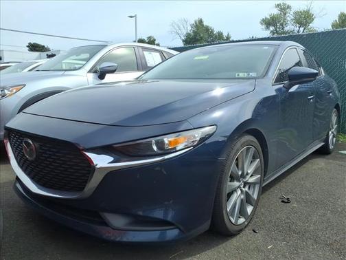 2022 Mazda Mazda3 FWD w/Select Package