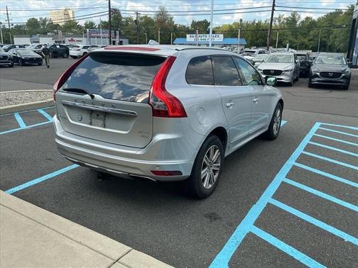 2016 Volvo XC60 T6 Platinum