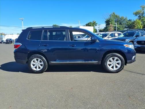 2012 Toyota Highlander SE