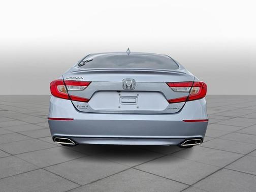 Lunar Silver Metallic 2018 Honda Accord Sport