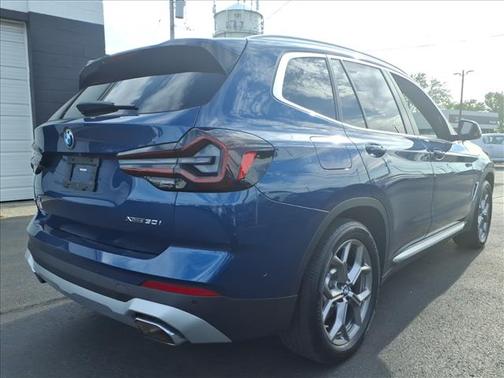 2023 BMW X3 xDrive30i