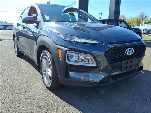2021 Hyundai KONA SE