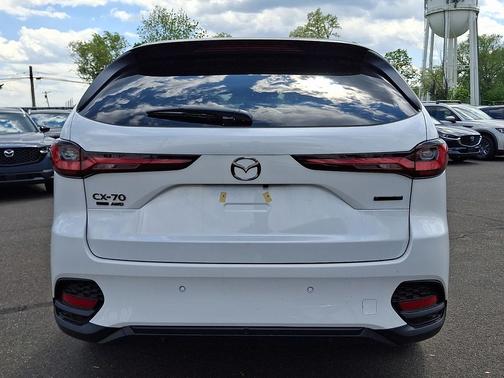 Rhodium White Premium 2026 Mazda CX-70 PHEV SC Plus