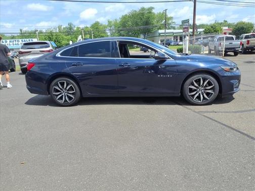 2017 Chevrolet Malibu LT