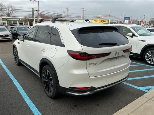 2024 Mazda CX-90 PHEV Premium Plus