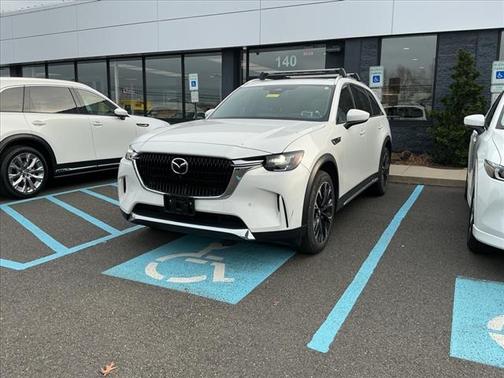 2024 Mazda CX-90 PHEV Premium Plus