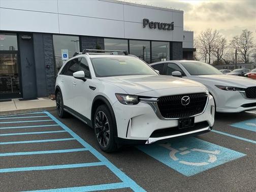 2024 Mazda CX-90 PHEV Premium Plus
