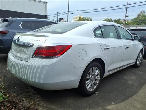 2013 Buick LaCrosse Base