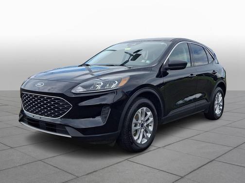 Agate Black Metallic 2022 Ford Escape SE