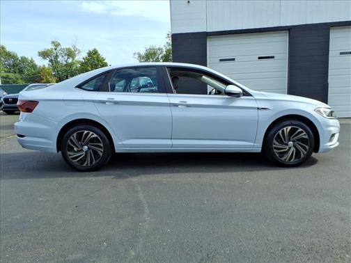 2019 Volkswagen Jetta 1.4T SEL Premium