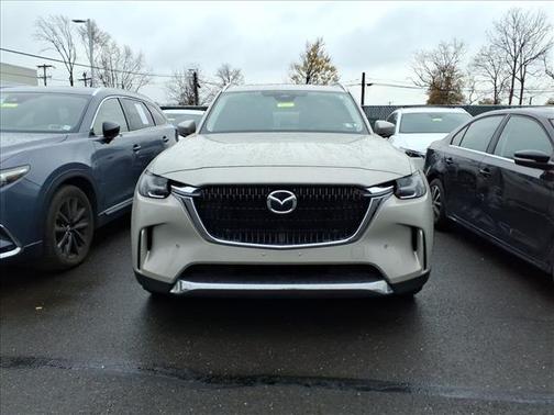 2024 Mazda CX-90 PHEV Premium