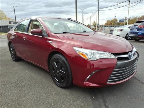 2015 Toyota Camry Hybrid SE