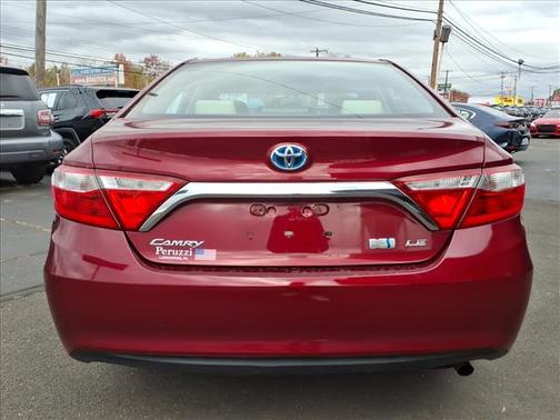 2015 Toyota Camry Hybrid SE