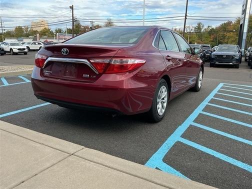 2015 Toyota Camry Hybrid SE