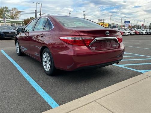 2015 Toyota Camry Hybrid SE