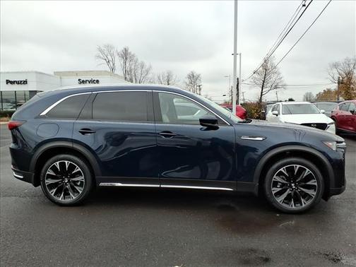 2024 Mazda CX-90 PHEV Premium