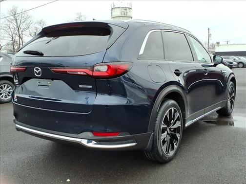 2024 Mazda CX-90 PHEV Premium