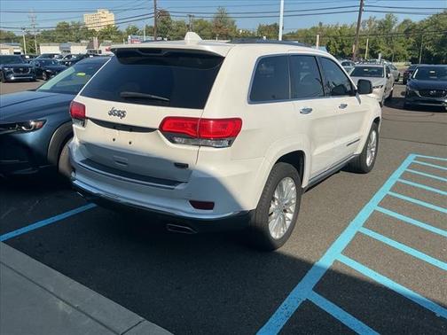 2018 Jeep Grand Cherokee Summit