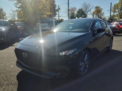 2025 Mazda Mazda3 FWD w/Preferred Package