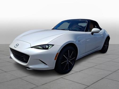 Snowflake White Pearl Mica 2026 Mazda MX-5 Miata Grand Touring