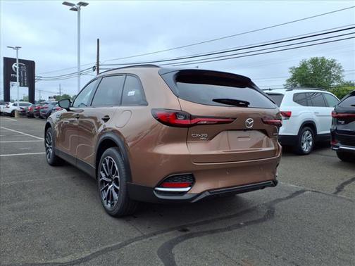 2025 Mazda CX-70 PHEV Premium