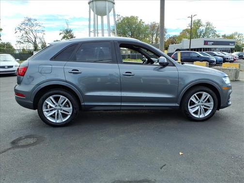 2017 Audi Q3 2.0T Premium