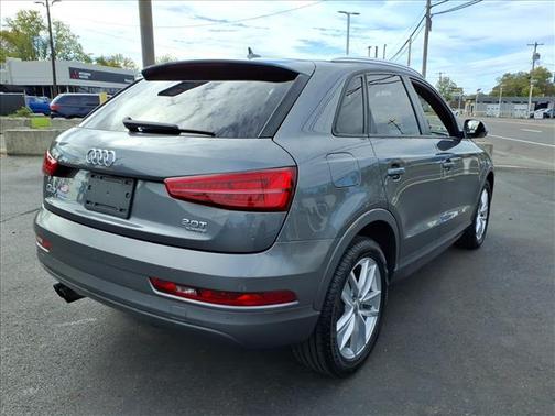 2017 Audi Q3 2.0T Premium